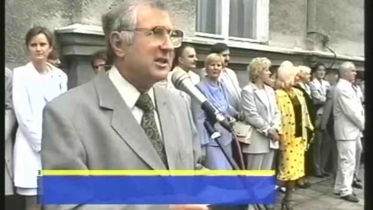 19990901_rozpoczecie_roku_szkolnego_i_lo.mp4